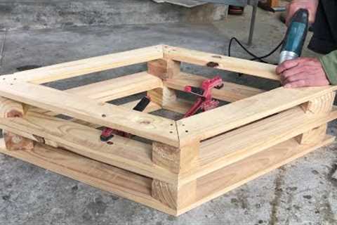 Easy Pallet Furniture Projects for Beginners - How to Make a DIY Pallet Sofa for Small Garden