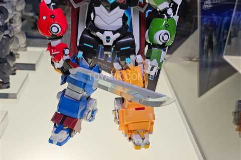 Toy Fair 2023 – Sentinel and 1000Toys Spider-Man, Voltron, Halo