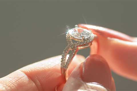 Exquisite Brilliance: Unveiling the 10 Carat Diamond Ring