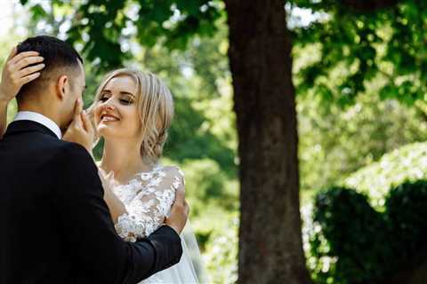 Which Vintage Icon Inspires Your Wedding Style?