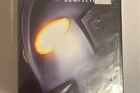 Ultraman (DVD, 39 episodes on 4 discs), Special Features! Boxed Set, Brand New!!